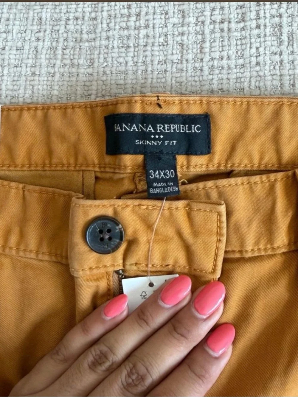 Banana Republic Men's Chinos in mustard- golden tan